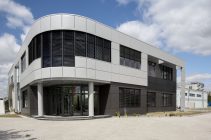 dopa Polieren und Präzisionsoptik in der Lohnfertigung